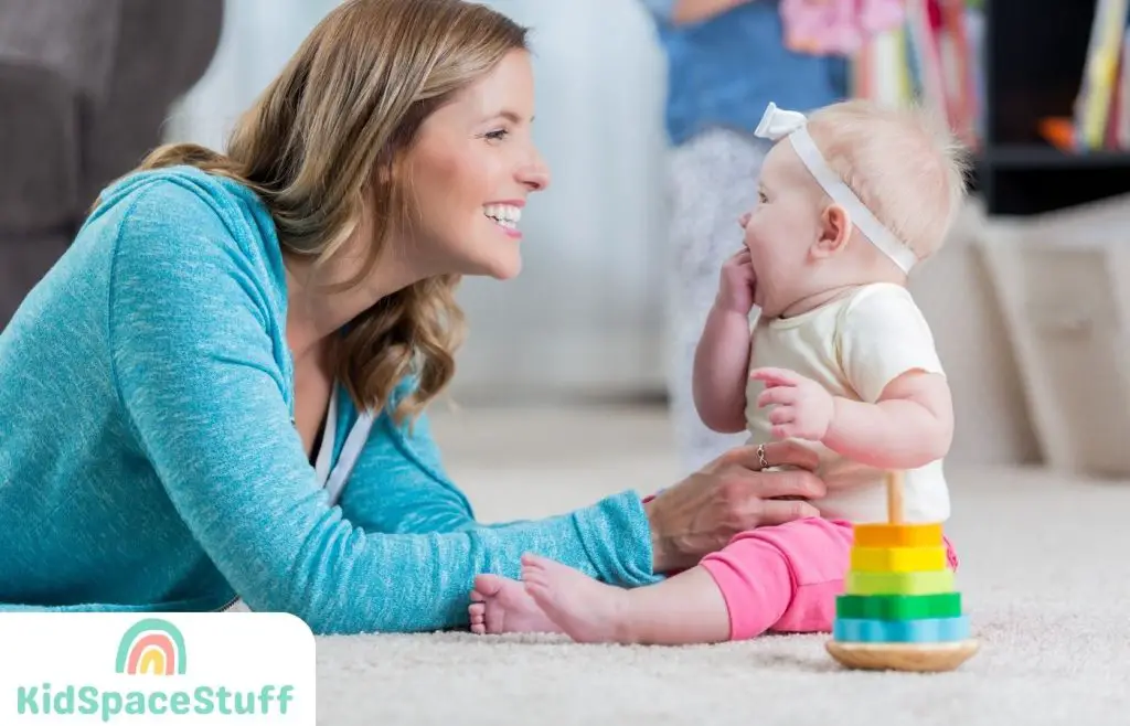 Mom and her daughter's relationship is depicted in a photo.